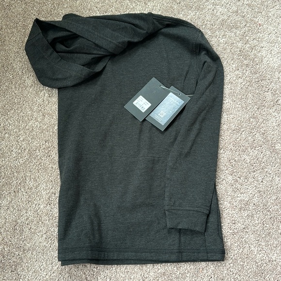 Kids Linksoul Hooded Pullover NWT - Picture 1 of 2